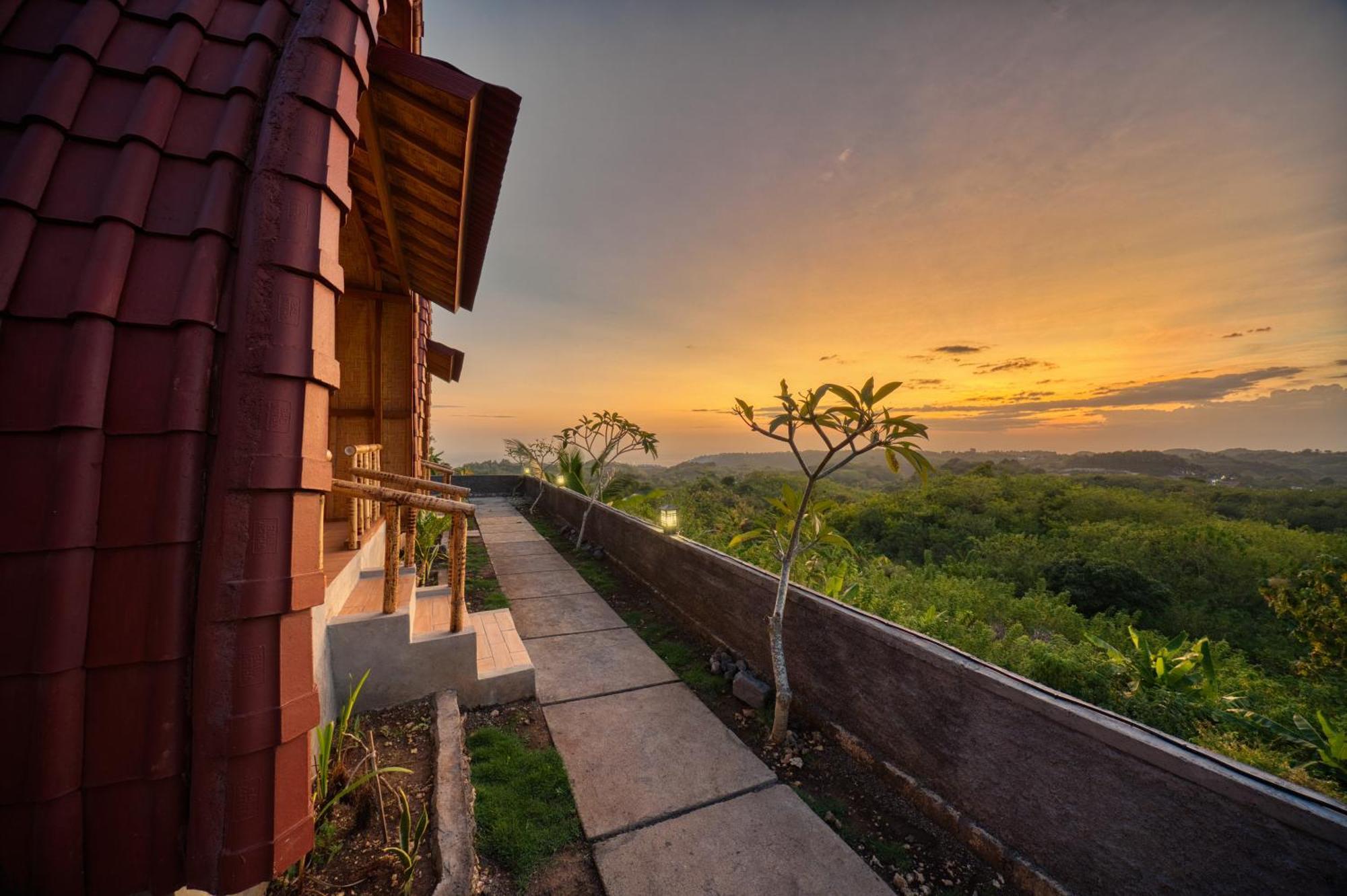 D Sebuluh Bungalow Hotel Batumadeg Exterior photo